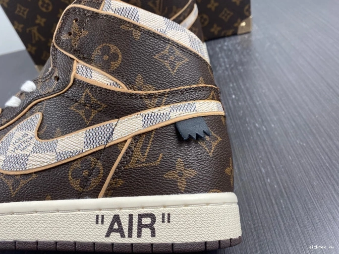 Cheap MAX x OFF-WHITE Jordan 1 LV Air 0817